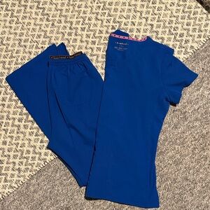 Heart Sole Royal blue scrums women’s size medium
